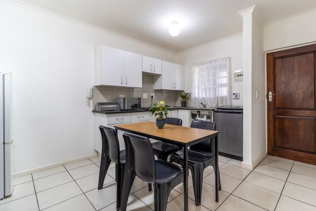 To Let 3 Bedroom Property for Rent in Wellington Central Western Cape